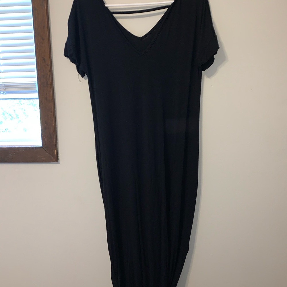 Long black dress